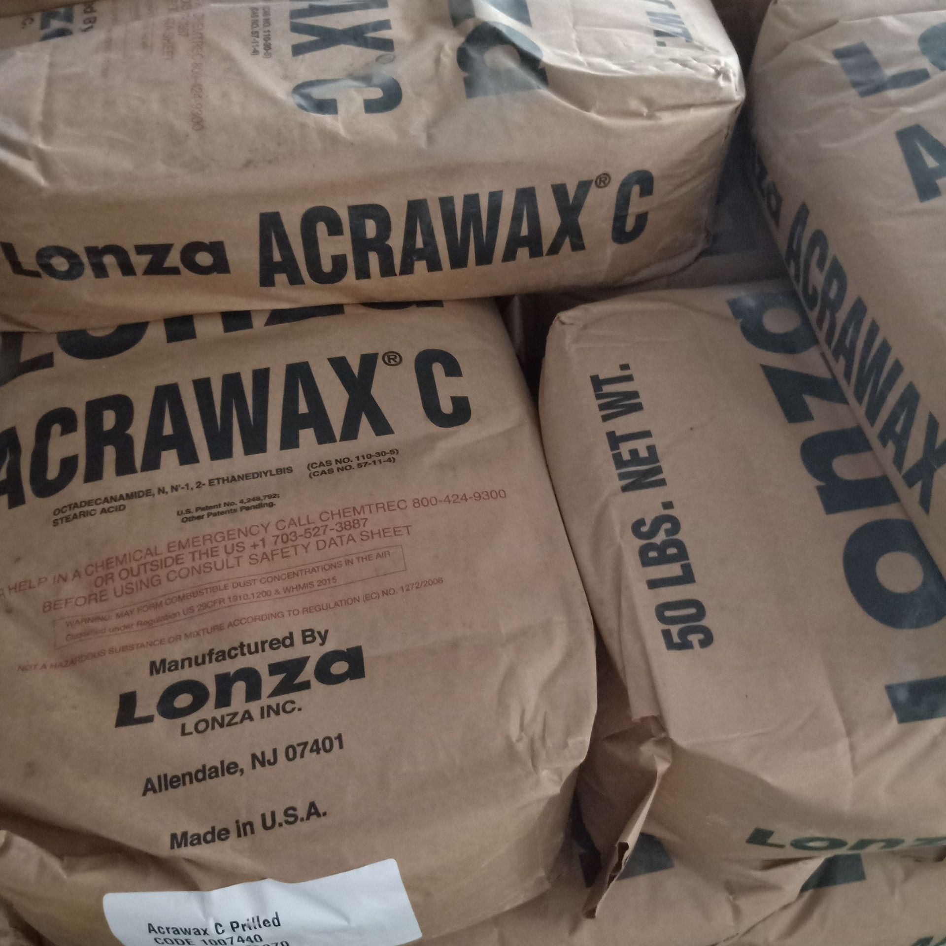ACRAWAX C(龙沙)塑料与橡胶工业的“多面手”助剂